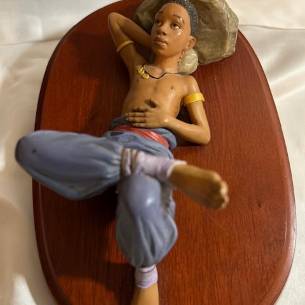 Vintage Thomas Blackshear A Time to Dream 1996 figurine 8 inches Long